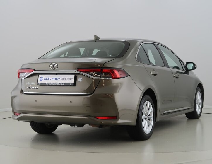 Toyota Corolla 5