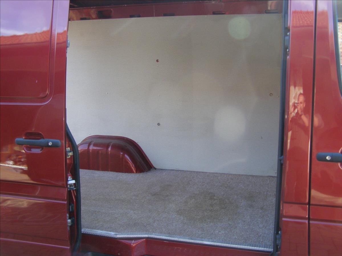 Mercedes-Benz Sprinter Skříň 2,1 l 95 kw
