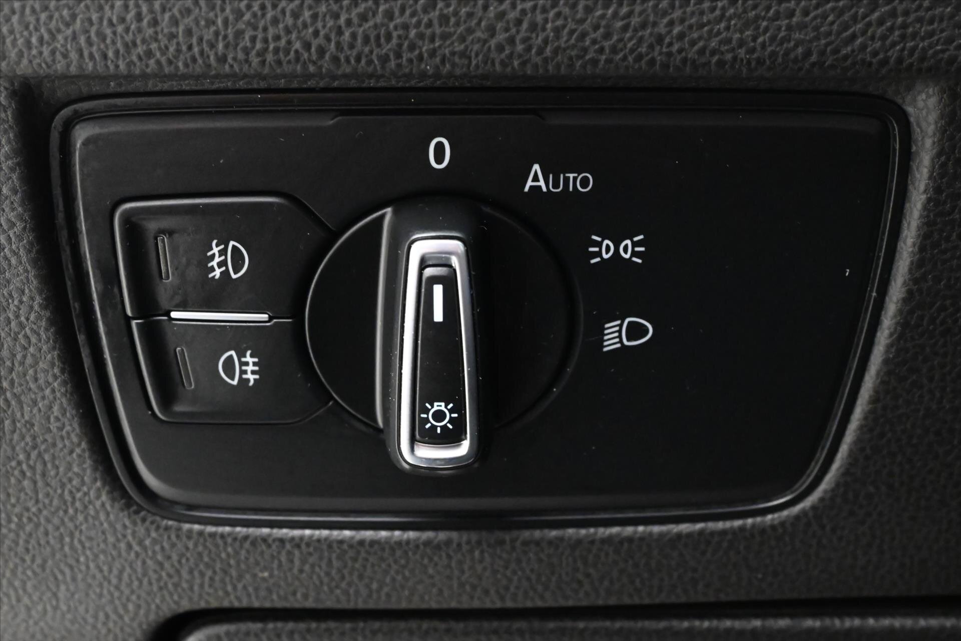 Volkswagen Passat Kombi 2,0 l 140 kw