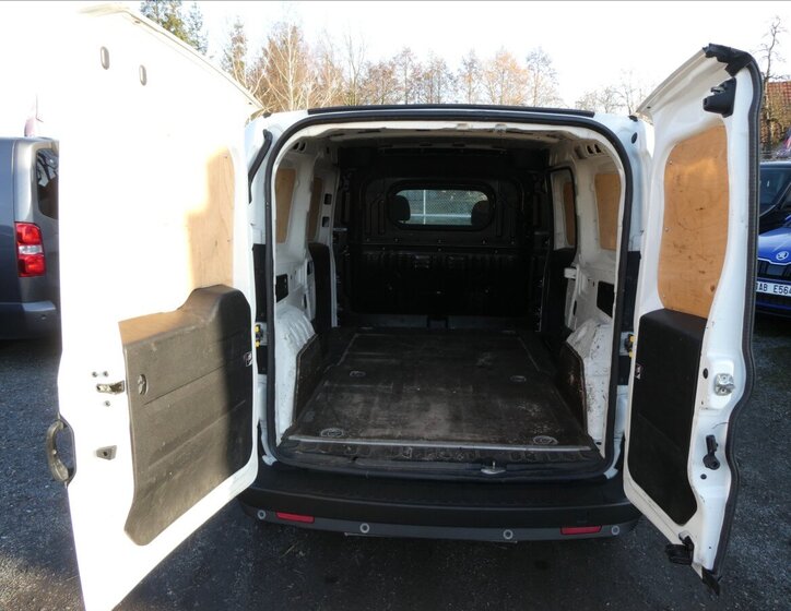 Fiat Dobló cargo Pick-up 1,4 l 88 kw