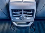 Peugeot 3008 SUV 1,2 l 96 kw