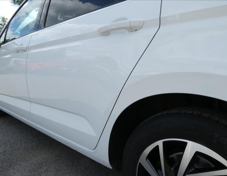 Volkswagen Touran MPV 1,4 l 110 kw