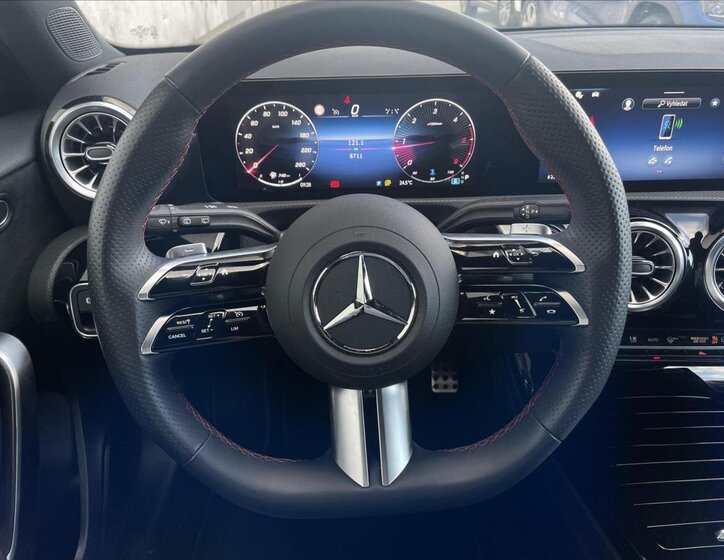 Mercedes-Benz Třídy A Hatchback 2,0 l 110 kw