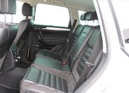 Volkswagen Touareg 11