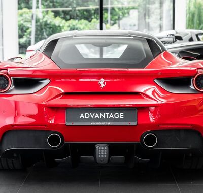 Ferrari 488 3
