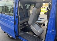 Volkswagen Caravelle 17