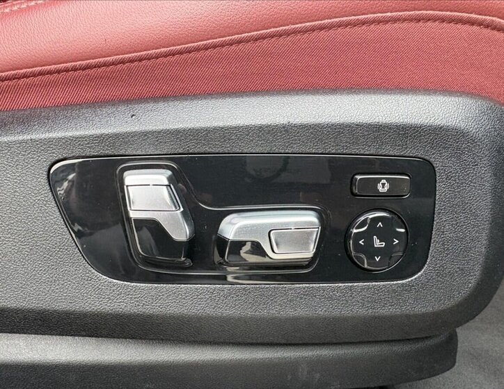 BMW X6 SUV / Terénní 3,0 l 245 kw