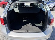 Volkswagen Passat Kombi 2,0 l 103 kw
