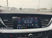 Opel Insignia Kombi 2,0 l 128 kw