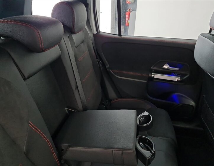 Mercedes-Benz GLB 20