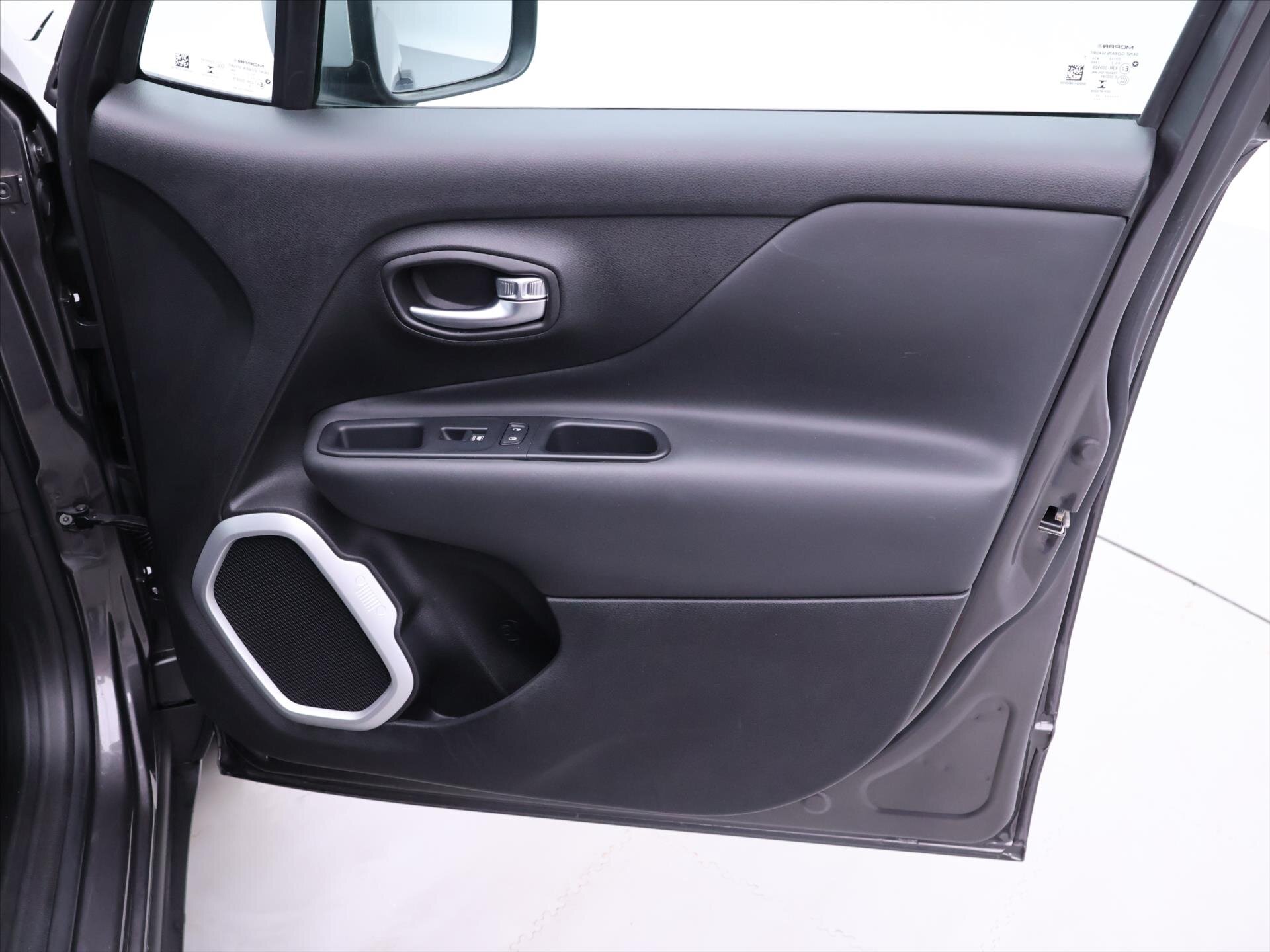 Jeep Renegade SUV / Terénní 1,4 l 103 kw