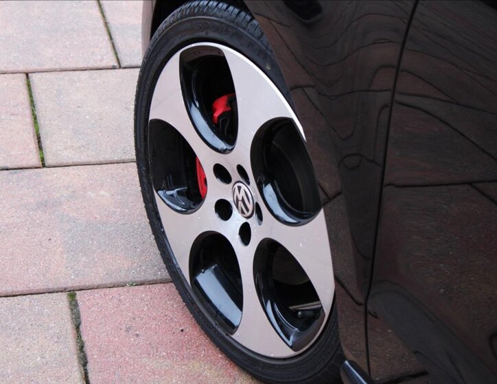 Volkswagen Polo Hatchback 1,4 l 132 kw