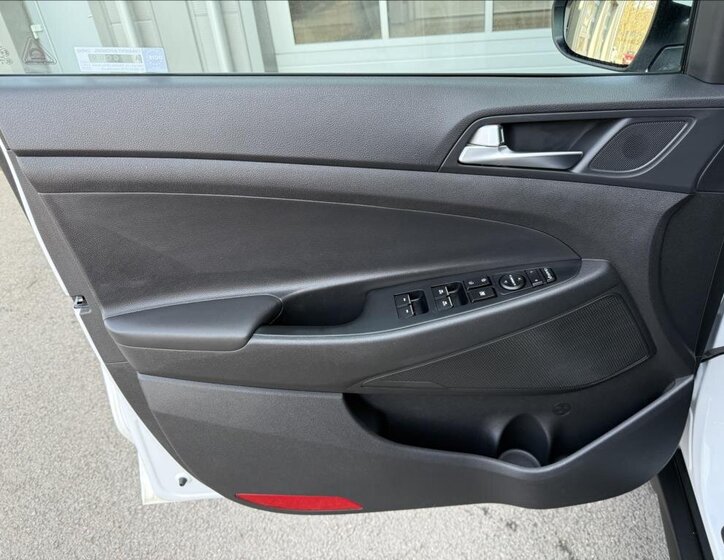 Hyundai Tucson SUV / Terénní 1,6 l 100 kw