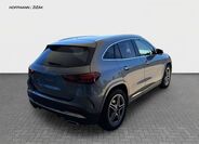 Mercedes-Benz GLA 5
