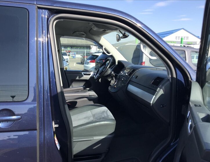 Volkswagen Multivan Kombi 2,0 l 132 kw