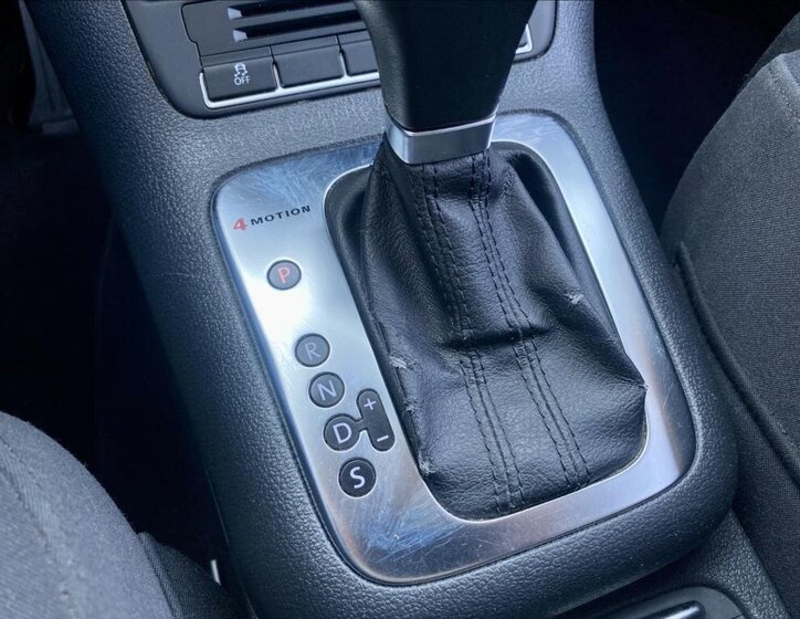 Volkswagen Tiguan SUV 2,0 l 103 kw