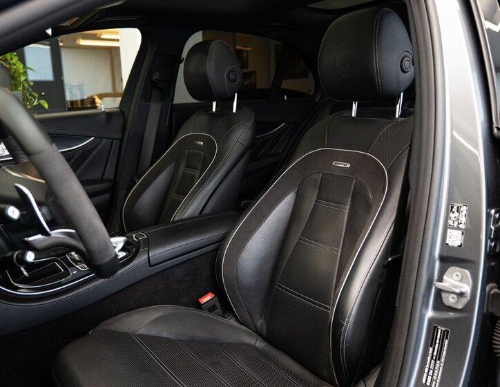 Mercedes-Benz Třídy E 7