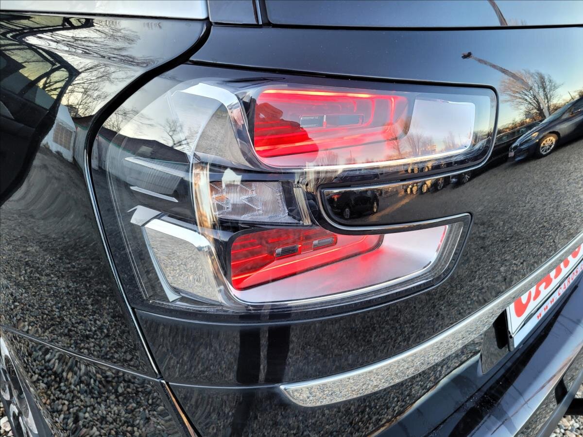 Citroën Grand C4 SpaceTourer MPV 2,0 l 120 kw