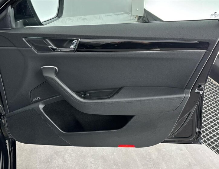 Škoda Superb Kombi 2,0 l 147 kw