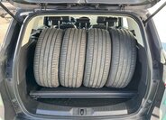 Ford Kuga SUV 1,6 l 134 kw