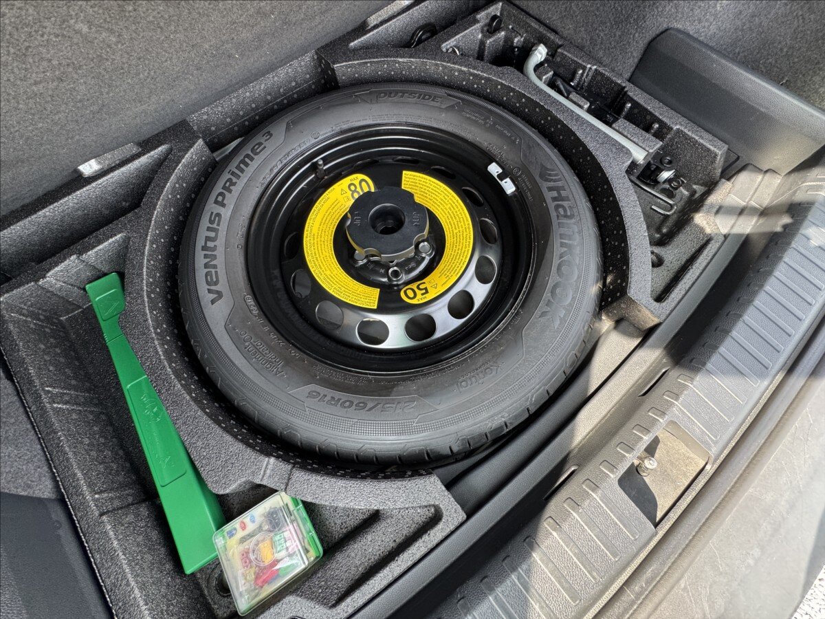 Škoda Karoq Kombi 1,6 l 85 kw