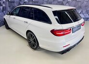 Mercedes-Benz Třídy E 5