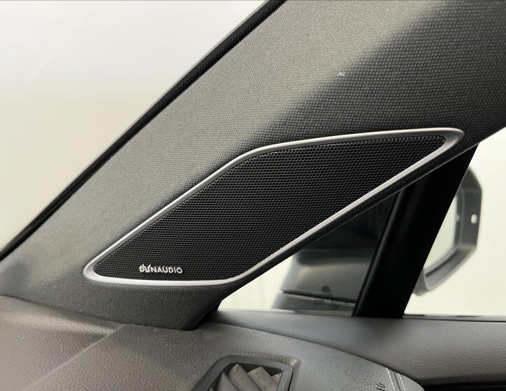 Volkswagen Touareg SUV / Terénní 4,0 l 310 kw