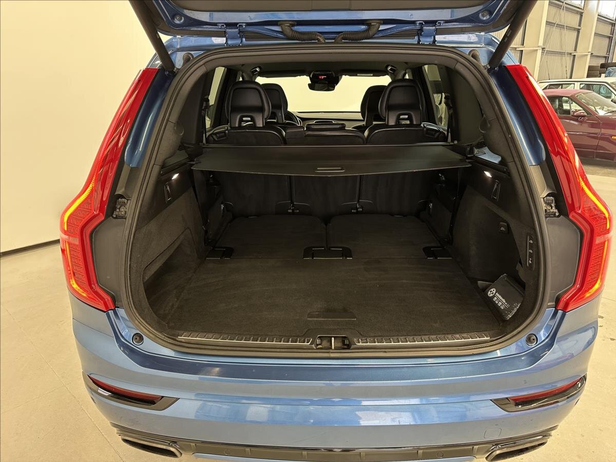 Volvo XC90 SUV 2,0 l 173 kw