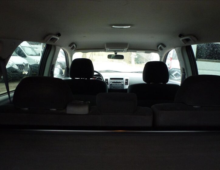 Mitsubishi Outlander SUV / Terénní 2,0 l 103 kw