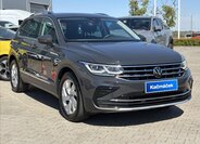 Volkswagen Tiguan 7