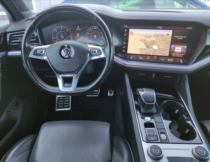 Volkswagen Touareg 7