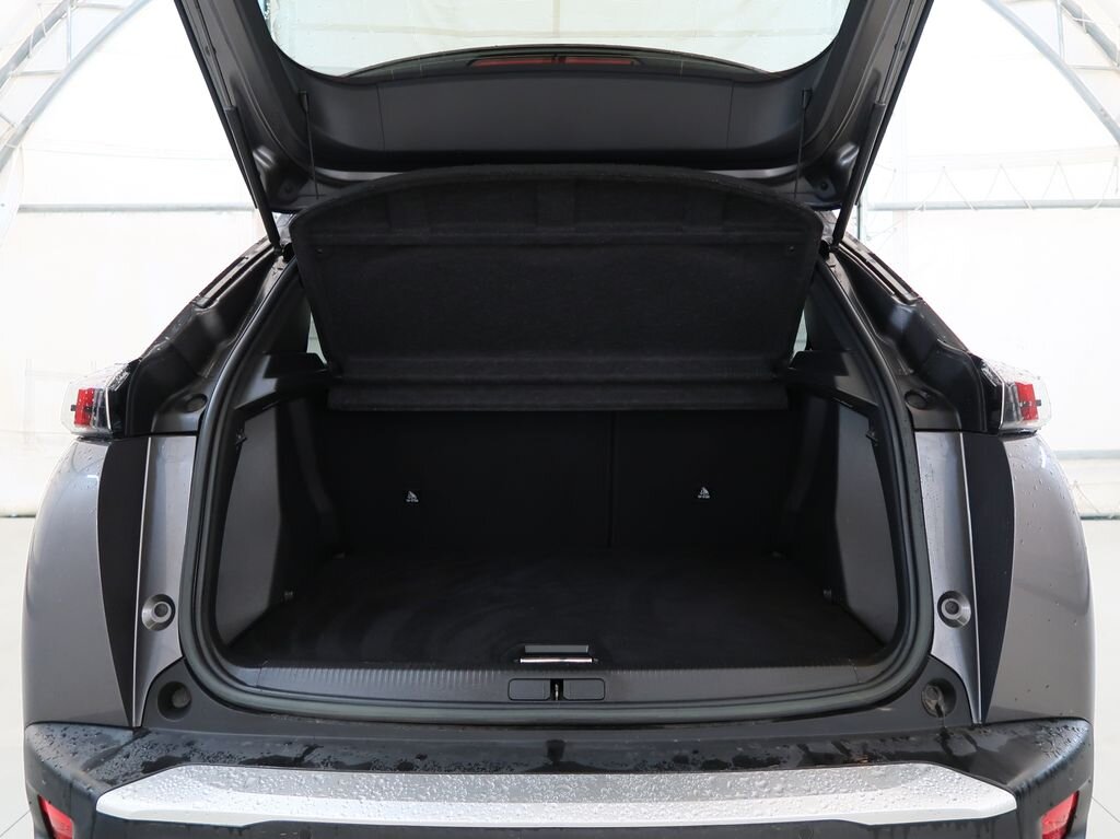 Peugeot 2008 SUV 1,2 l 96 kw