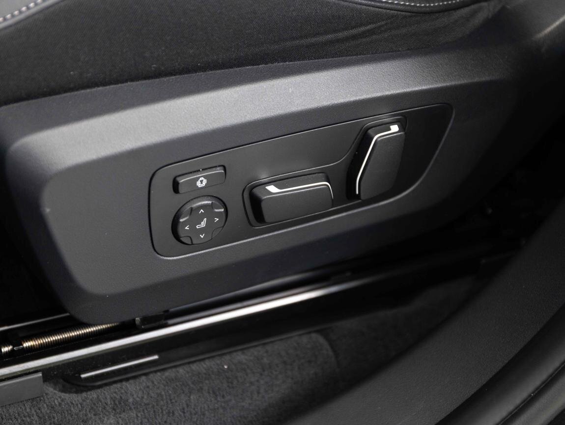 BMW X3 SUV / Terénní 2,0 l 145 kw