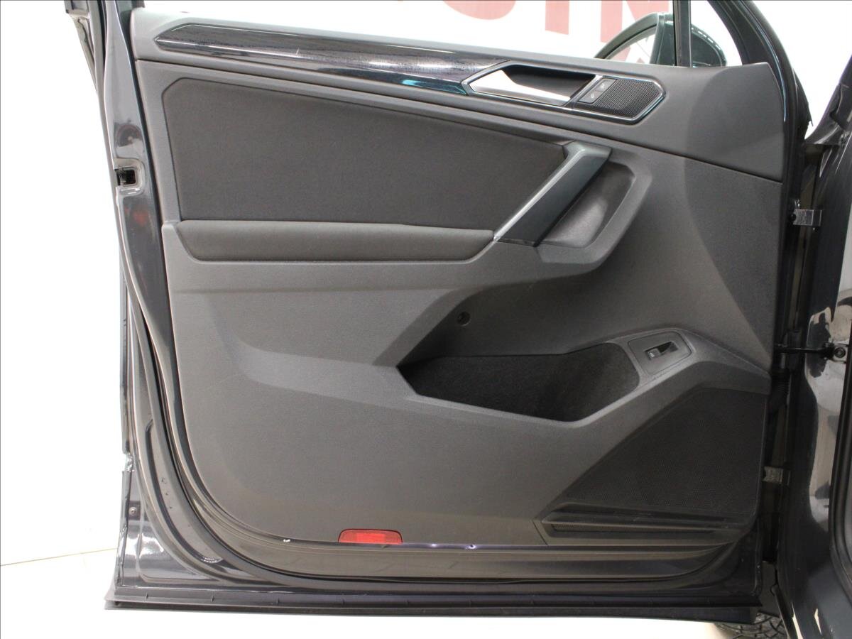 Volkswagen Tiguan SUV 2,0 l 137 kw