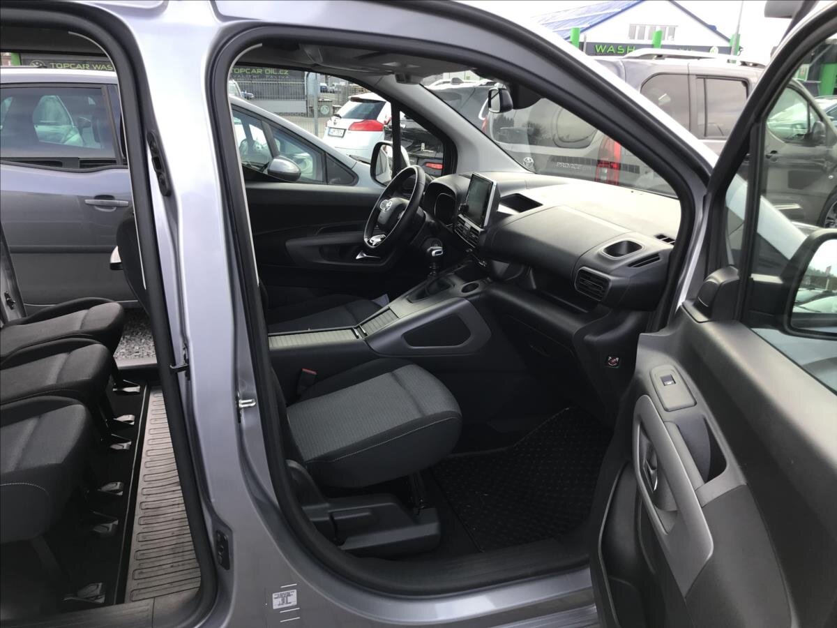 Toyota ProAce City Verso Kombi 1,5 l 96 kw