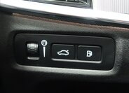 Volvo S90 Sedan / Limuzína 2,0 l 235 kw