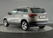 Škoda Karoq SUV / Terénní 1,5 l 110 kw