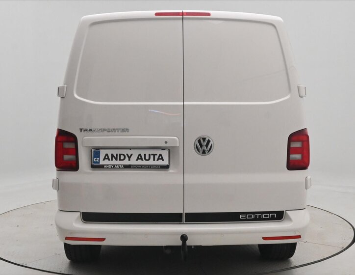 Volkswagen Transporter Skříň 2,0 l 110 kw