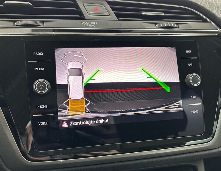 Volkswagen Touran MPV 1,5 l 110 kw