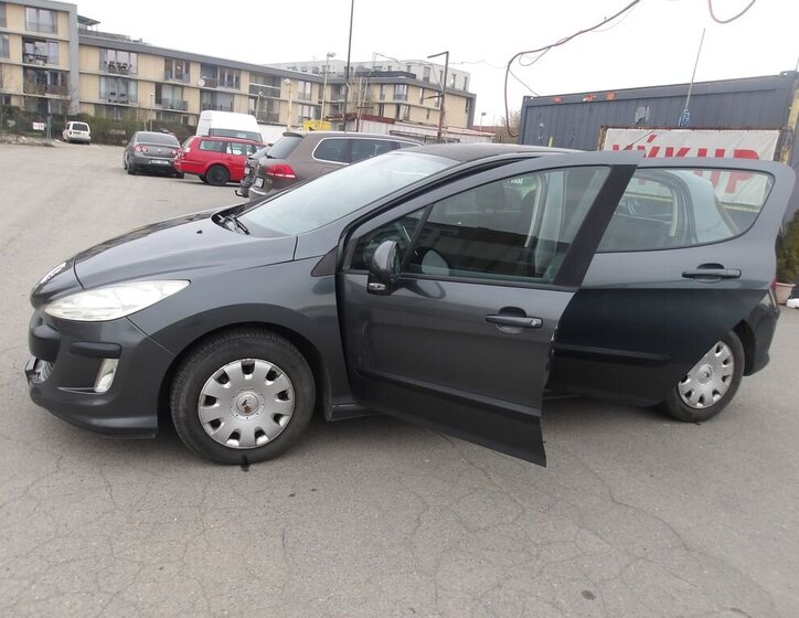 Peugeot 308 Hatchback 1,4 l 70 kw