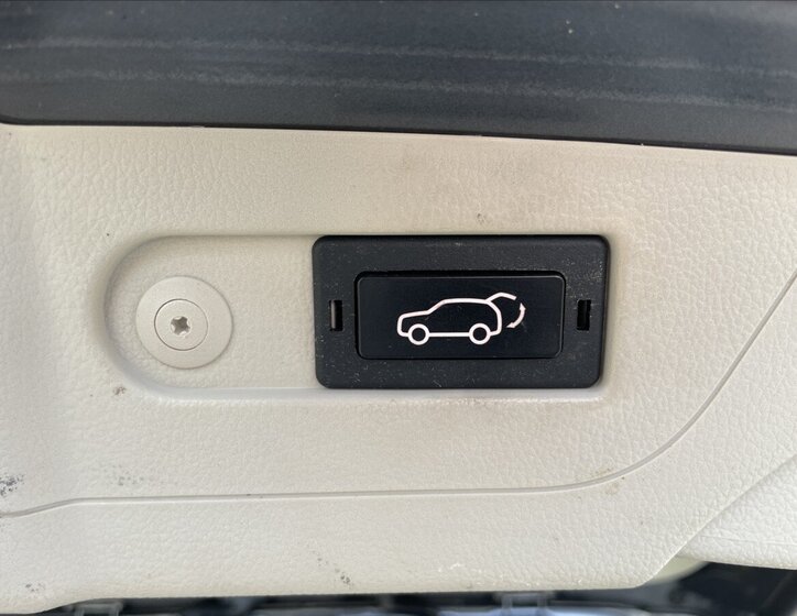 SsangYong Rexton Kombi 2,2 l 148 kw