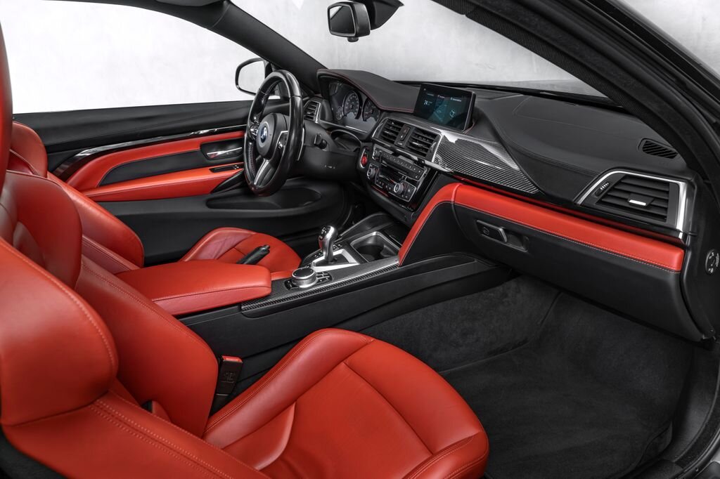 BMW M4 Kupé 3,0 l 331 kw