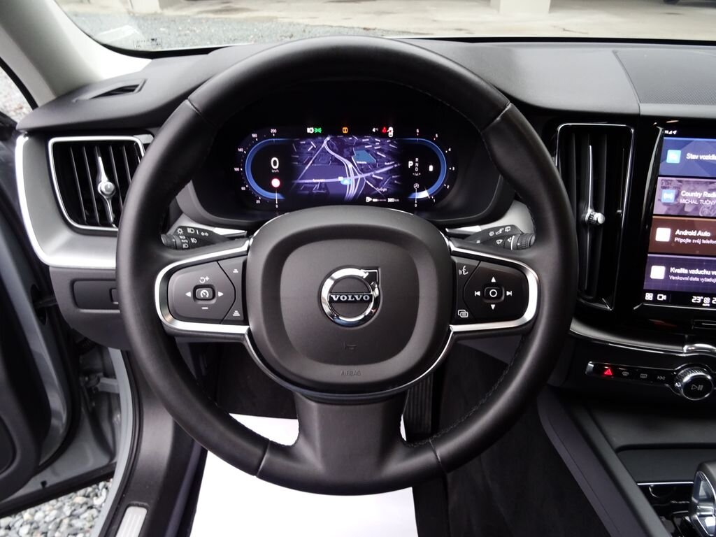 Volvo XC60 SUV 2,0 l 145 kw