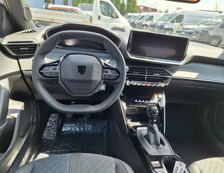 Peugeot 2008 SUV 1,2 l 74 kw