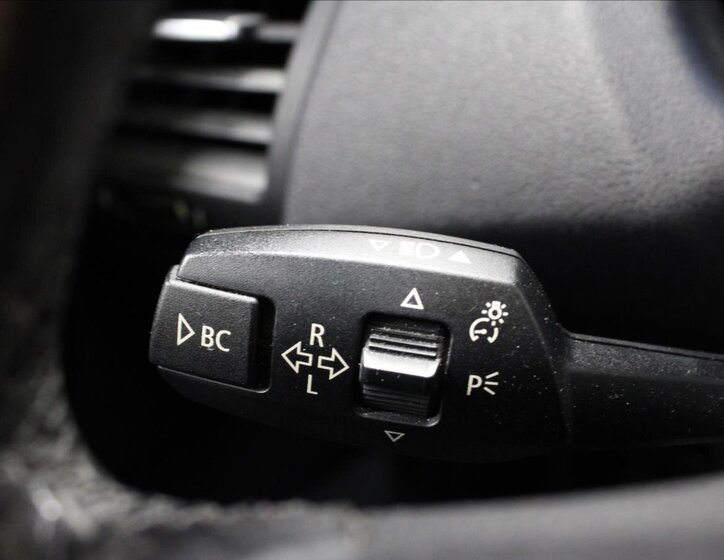 BMW Řada 1 Hatchback 3,0 l 195 kw