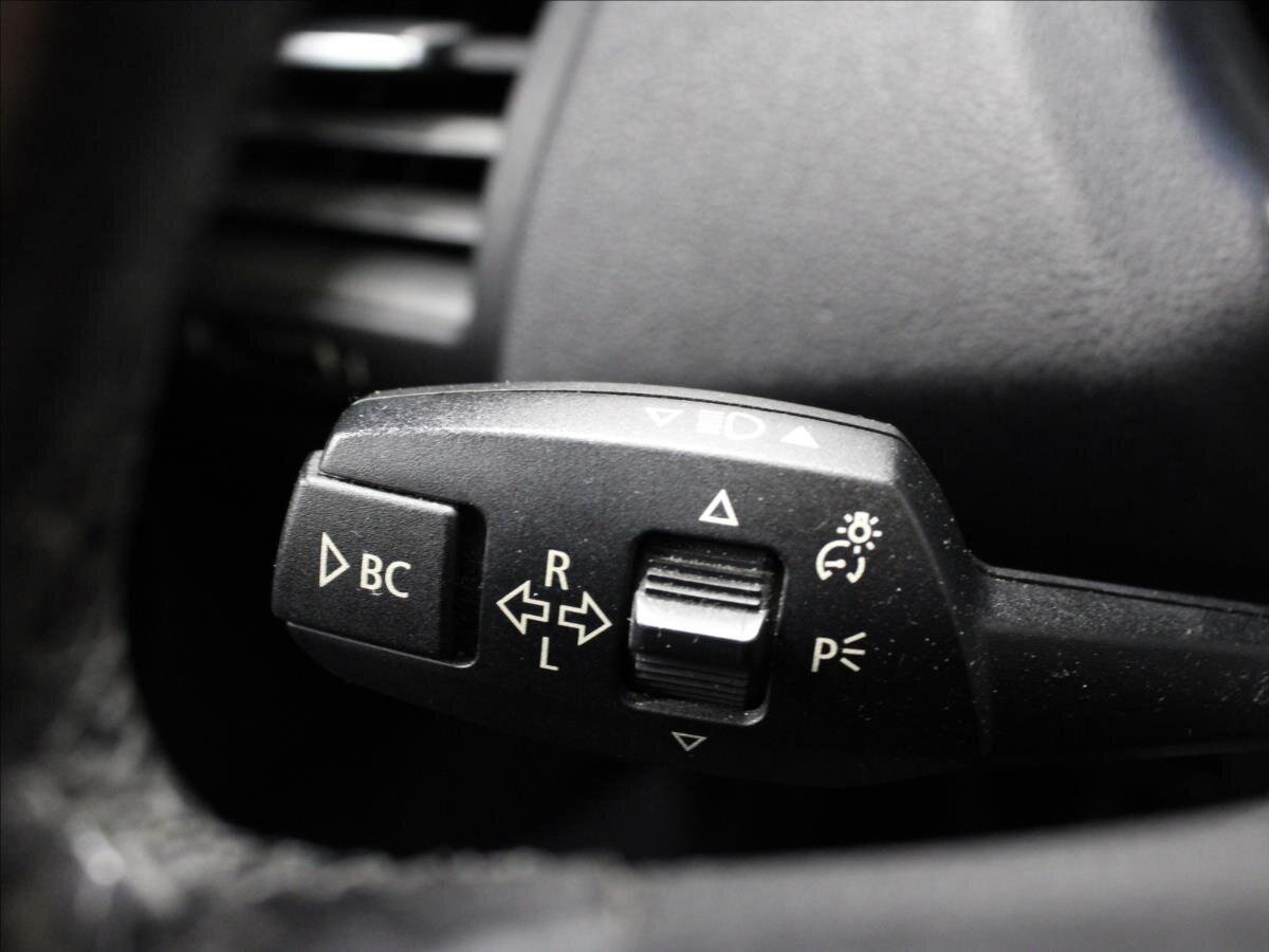 BMW Řada 1 Hatchback 3,0 l 195 kw