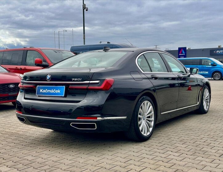 BMW Řada 7 5