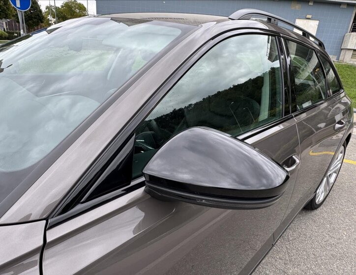 Audi A6 Allroad Kombi 3,0 l 210 kw