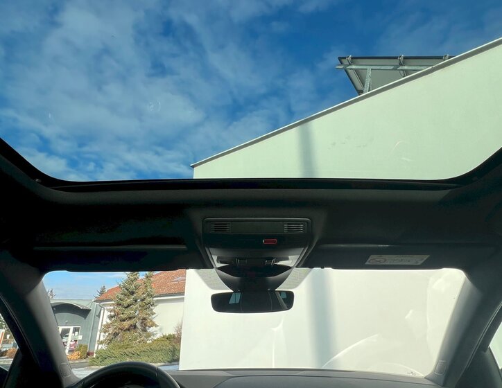 Škoda Scala Hatchback 1,0 l 85 kw