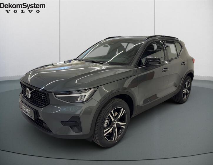 Volvo XC40 1